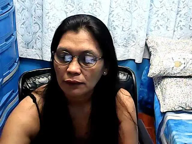 Live sex webcam photo for hOtGranny4u #240979408