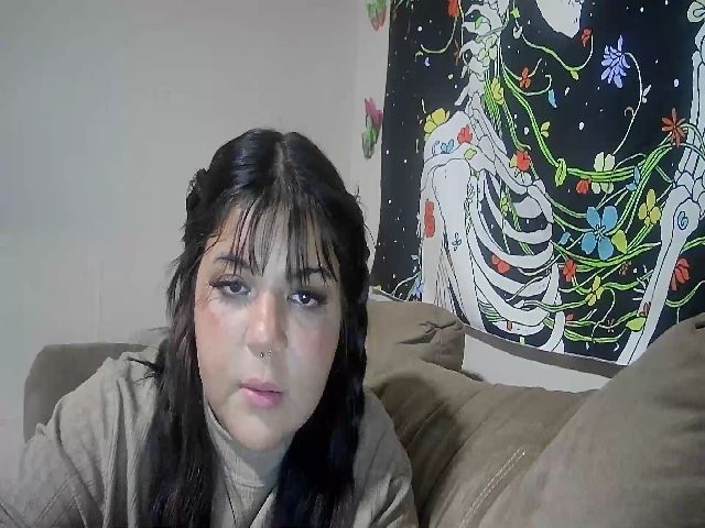 Live sex webcam photo for Lilmisspurp #259845057