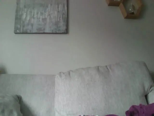 Live sex webcam photo for NotUrBabyMoms #252263050
