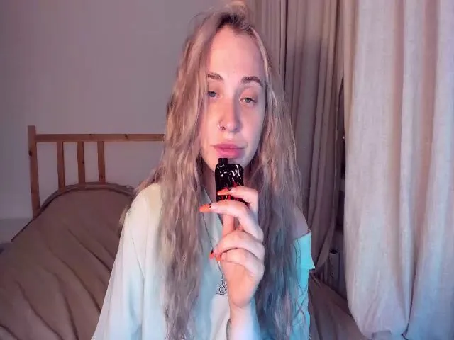 Live sex webcam photo for Uvirtualfrnd #258873816