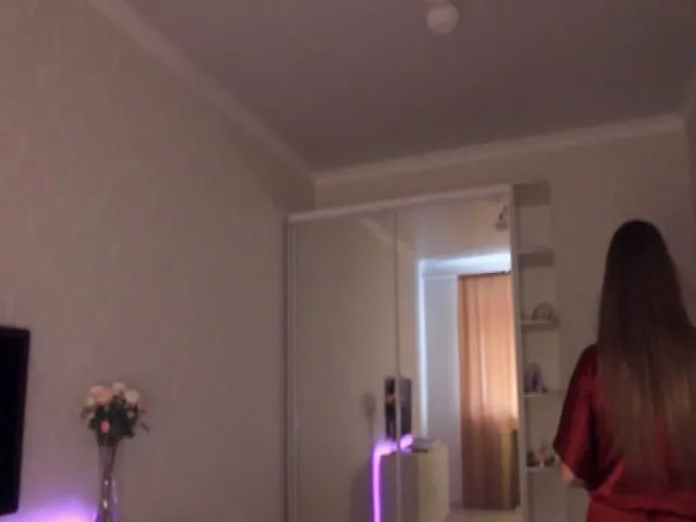 Live sex webcam photo for MaryFaith #265388234