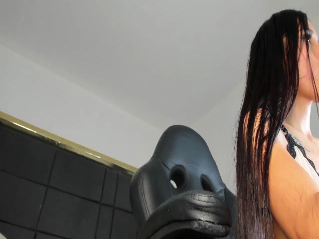 Live sex webcam photo for Marnie_Jones #259202323