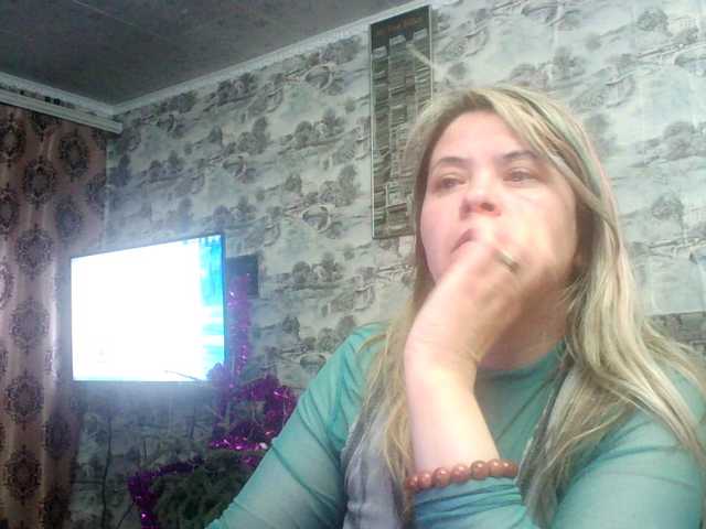 Live sex webcam photo for -Raven40- #241407579