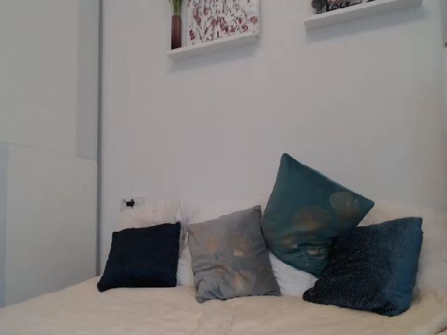 Live sex webcam photo for TessaPerf #260084964