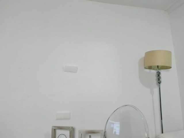 Live sex webcam photo for KellyBrooke #241262240