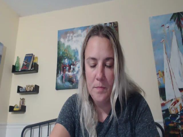 Live sex webcam photo for AlyssaYoung #254677466