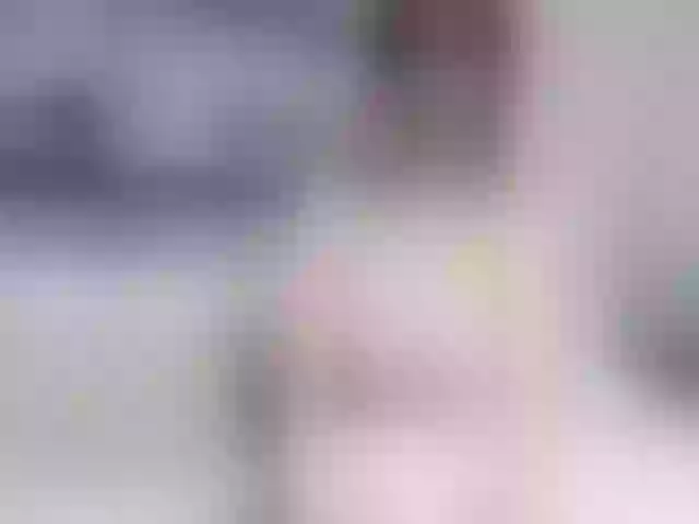 Live sex webcam photo for MissLilie #254338371