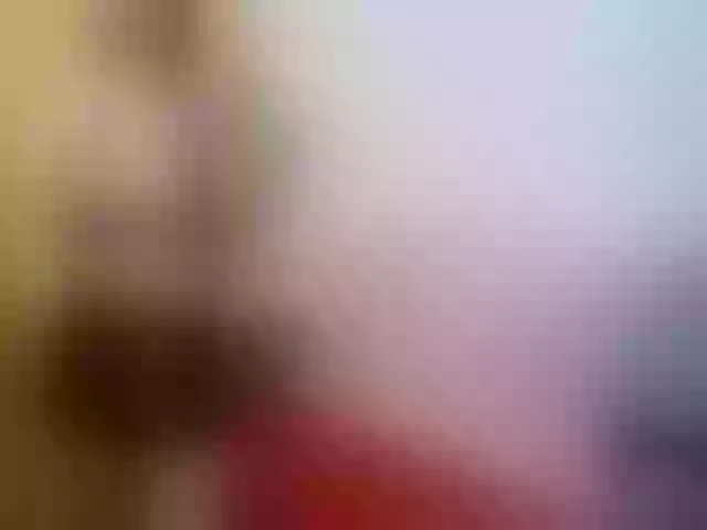 Live sex webcam photo for TwinkieMooon #253279759