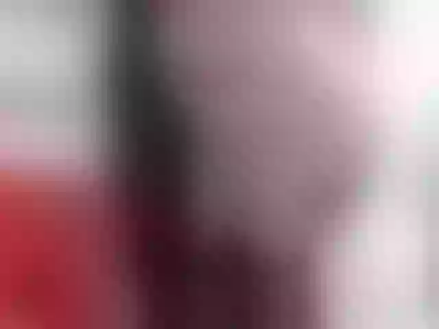 Live sex webcam photo for JullieMilf #254084145