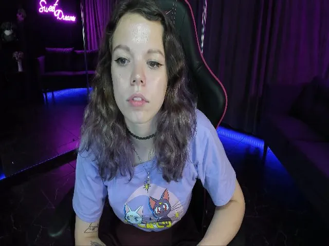 Live sex webcam photo for ClancyOsborne #255172254