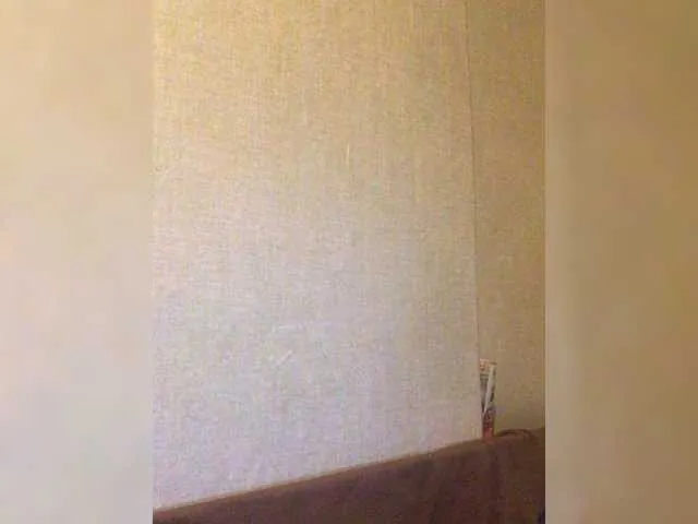 Live sex webcam photo for Littlegirl21 #263390733