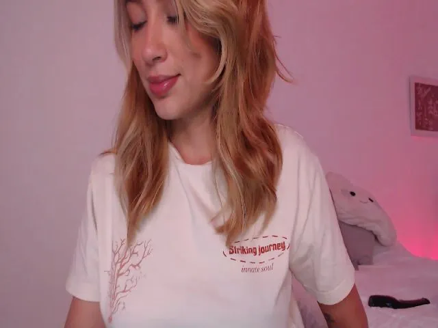 Live sex webcam photo for Lindsoft #253992115