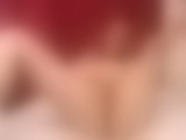 Live sex webcam photo for LoloMercier #257909691
