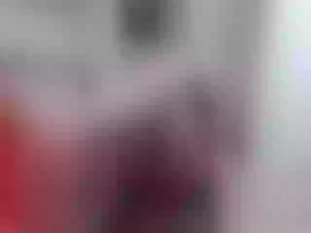 Live sex webcam photo for JullieMilf #261473552