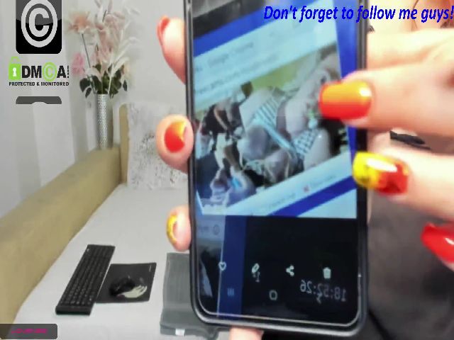 Live sex webcam photo for AnissyaX #254021682