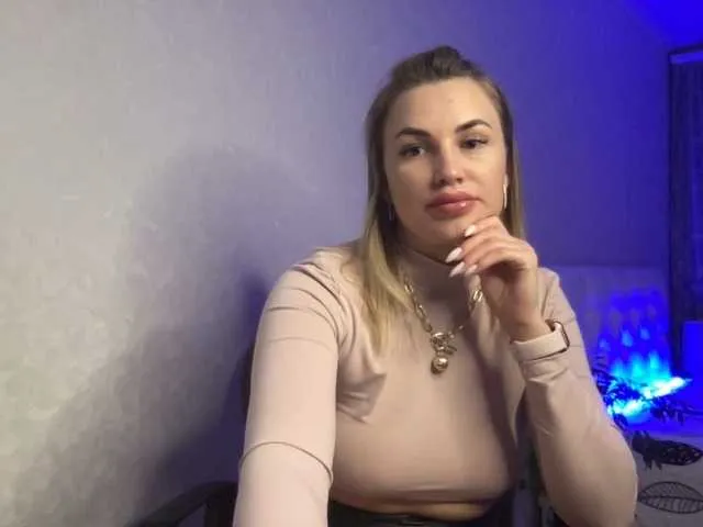 Live sex webcam photo for AmyAirKiss #241327149