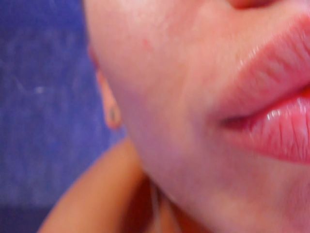 Live sex webcam photo for Satis_faction #264713250