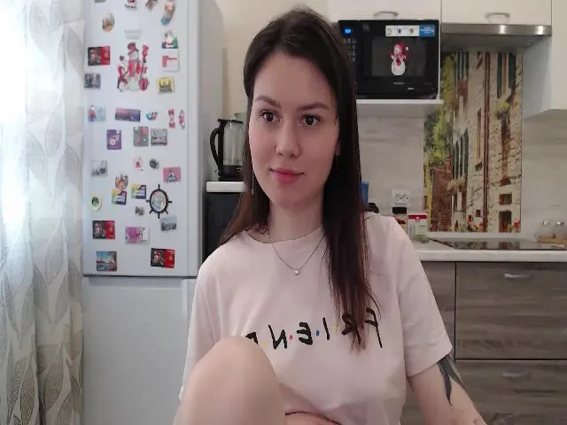 Live sex webcam photo for WonderXGirlXX #257508226