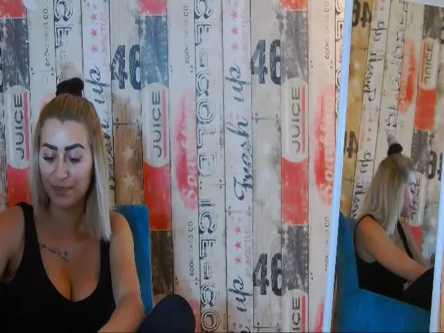 Live sex webcam photo for RubbyKalifha #265461768