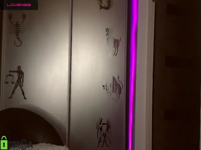 Live sex webcam photo for Bellater #260883178