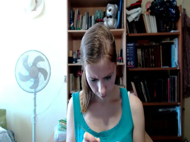 Live sex webcam photo for WinterGoddess #255634361