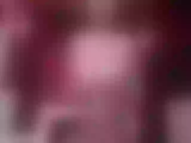 Live sex webcam photo for MeganJobs20 #258964211
