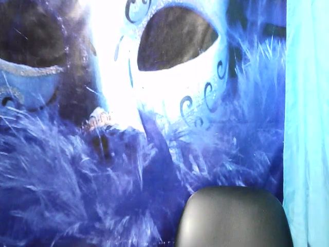 Live sex webcam photo for Roxysroom #262352162