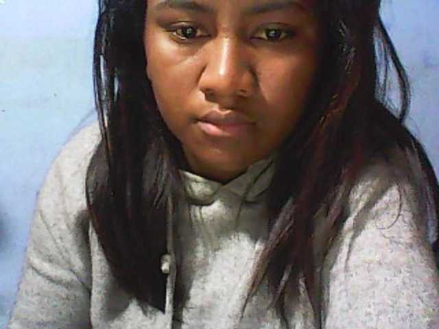 Live sex webcam photo for mybigass15 #259786308