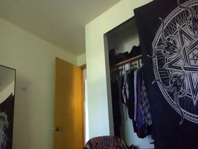 Live sex webcam photo for LilithLucid #264459894