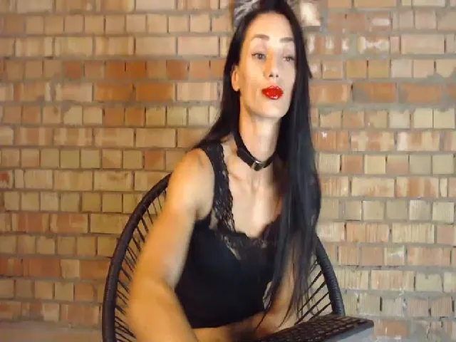 Live sex webcam photo for MuscularViki #252282160
