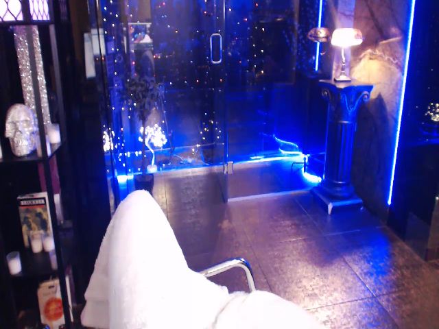 Live sex webcam photo for sunn_o #261338755