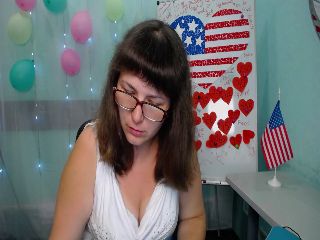 Live sex webcam photo for AliceInks #251789961