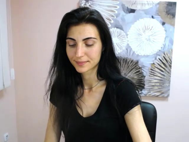 Live sex webcam photo for Miss_Vivian #262442824