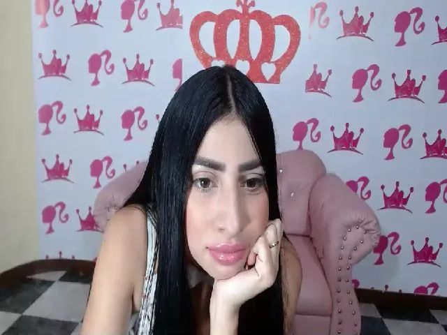 Live sex webcam photo for Naughtty_Doll #262204553
