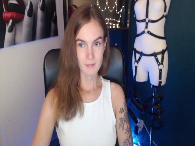 Live sex webcam photo for Chloex_Xx #263192637