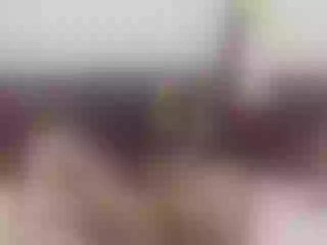 Live sex webcam photo for Kaly2019 #241300687