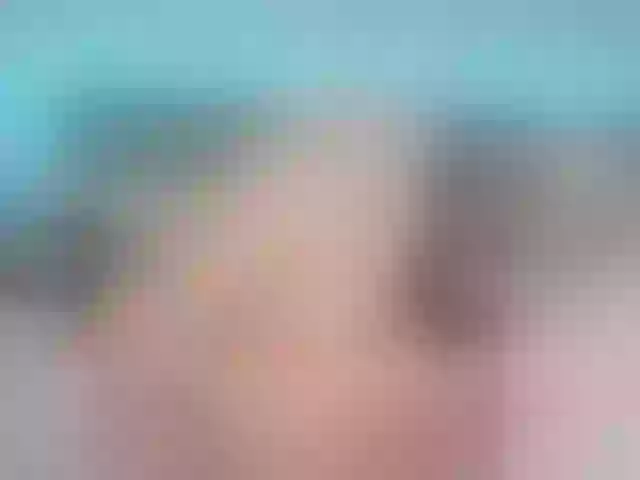 Live sex webcam photo for HannaMo #249292046