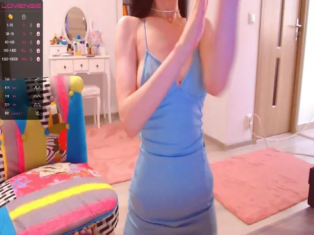 Live sex webcam photo for HotCoffeeGirl #252518605