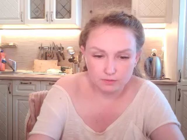 Live sex webcam photo for JaneGrey111 #252428355