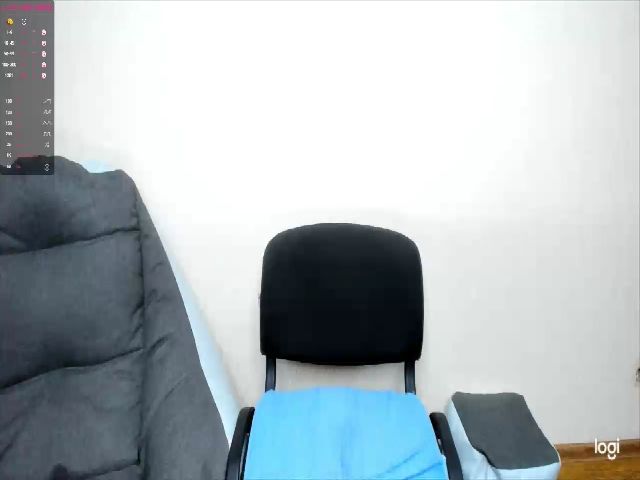 Live sex webcam photo for SarahSmiths #256128789