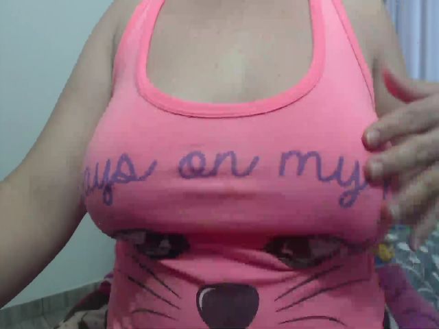 Live sex webcam photo for squirtx_hott #257624549