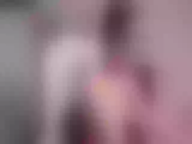 Live sex webcam photo for Sun_kissed1 #252756436
