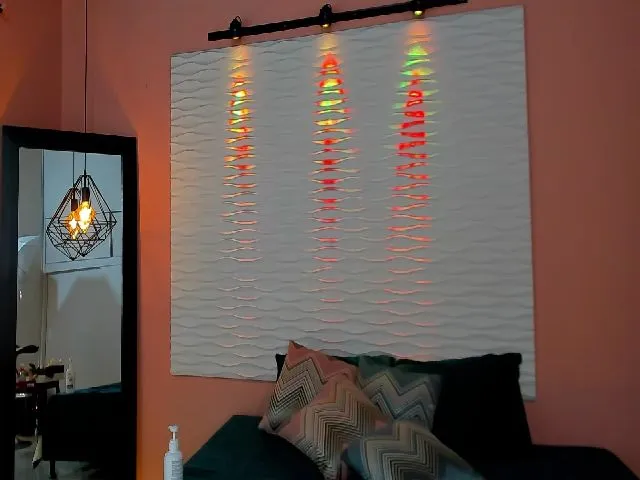 Live sex webcam photo for IsabelaBrown #264731075