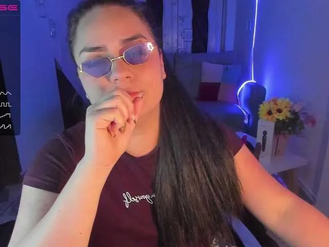Live sex webcam photo for Jenny-Jaeger #249928981