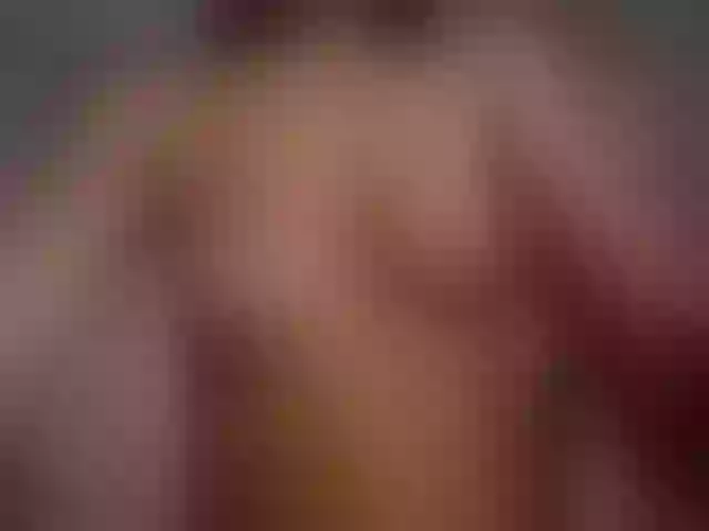 Live sex webcam photo for HelenAmour #254460330
