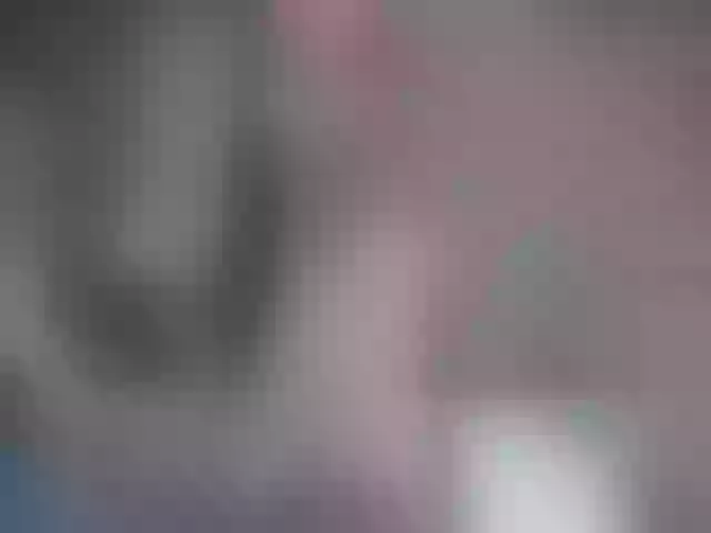 Live sex webcam photo for QuinnGray #256139267