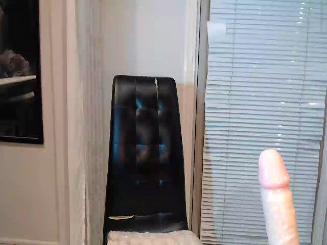 Live sex webcam photo for Africanbusty #255376395