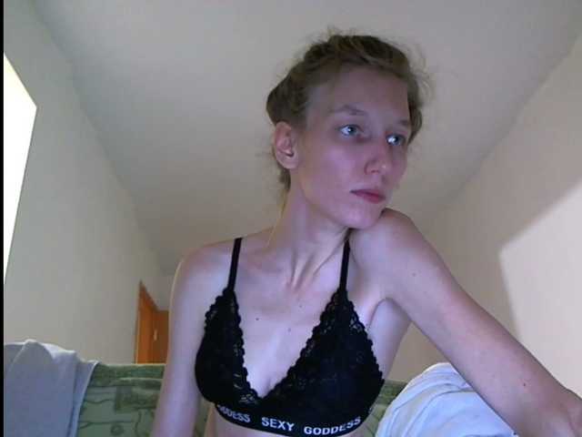 Live sex webcam photo for FeraeCat #288004833