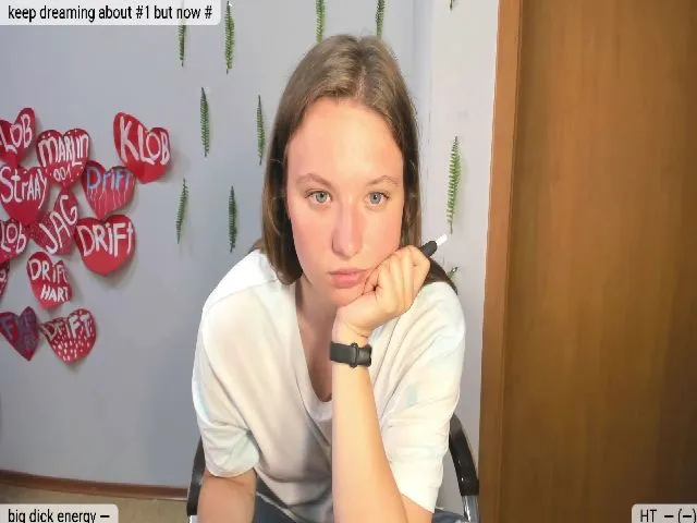 Live sex webcam photo for FreyaFresh #253413240