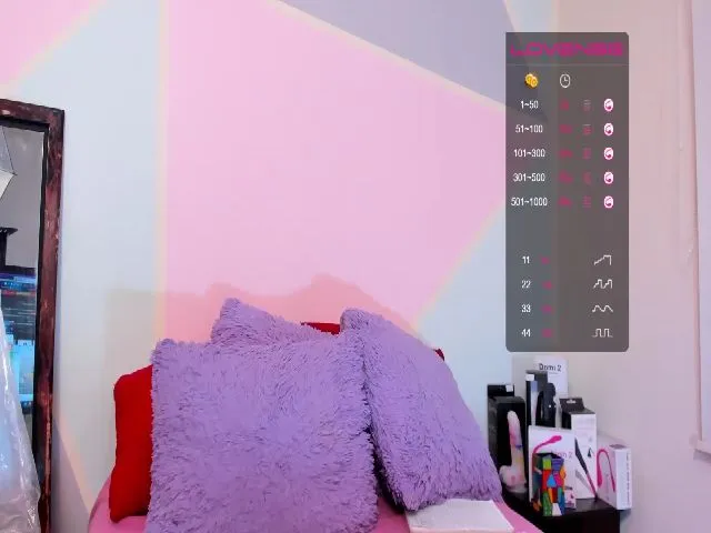 Live sex webcam photo for Violetatoo #255965098